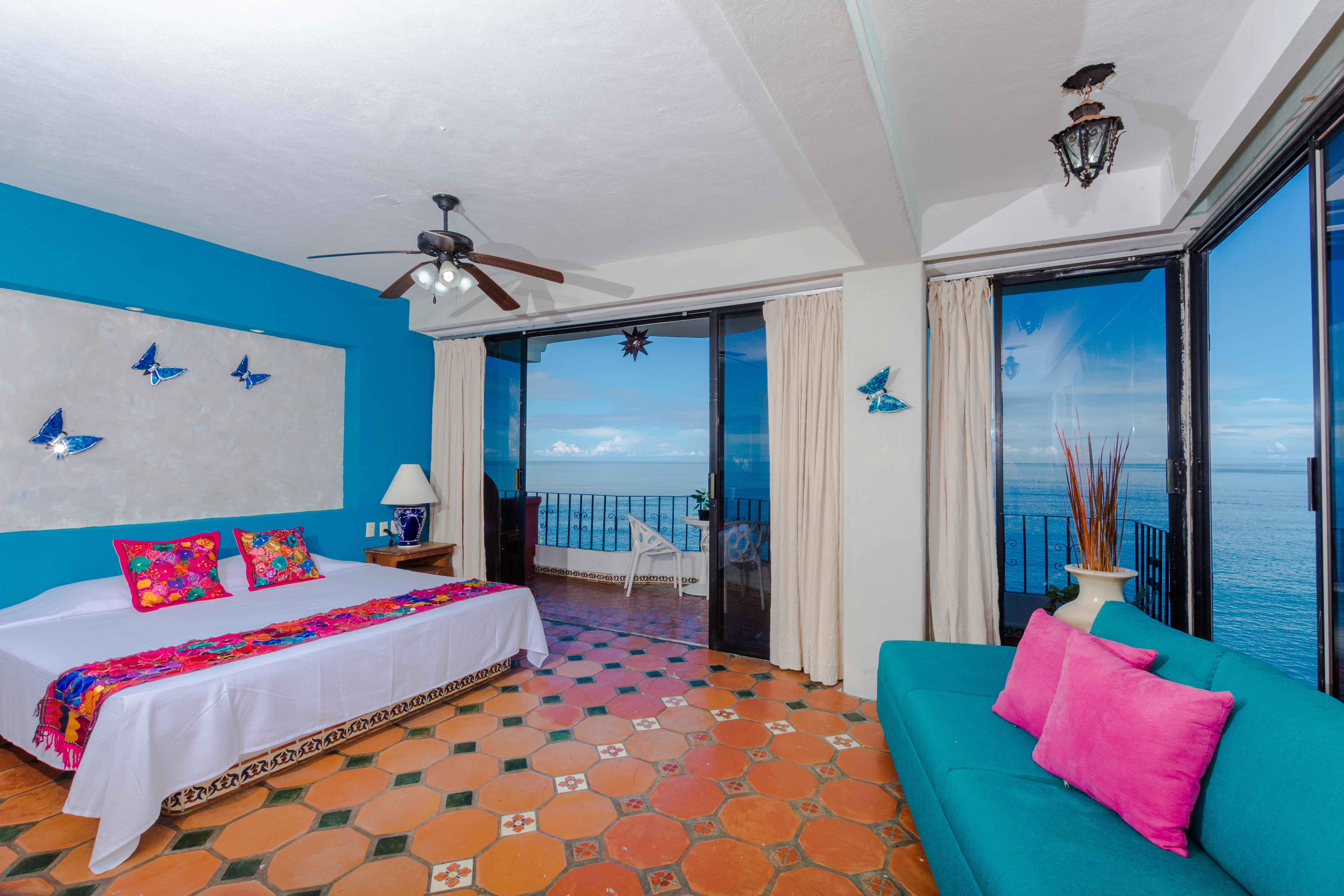 Mar Sereno Hotel & Suites Puerto Vallarta Exterior photo